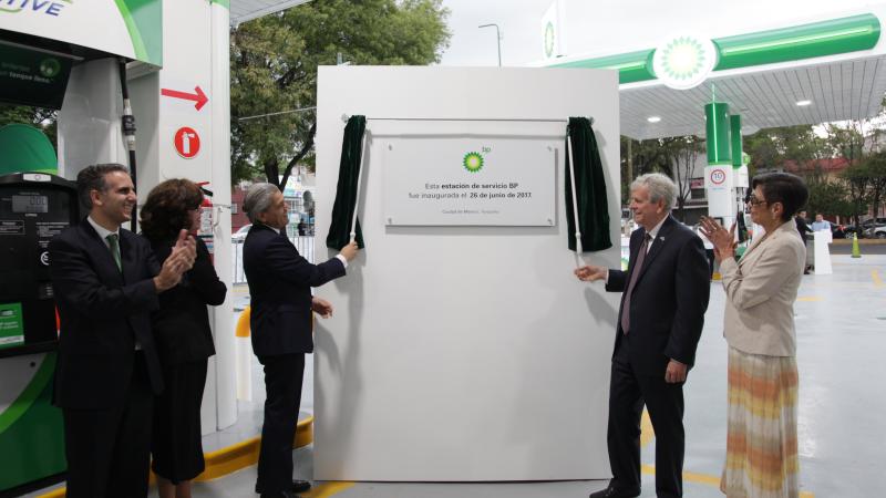 BP abre nueva gasolinera, tras ser sancionada por otra unidad.